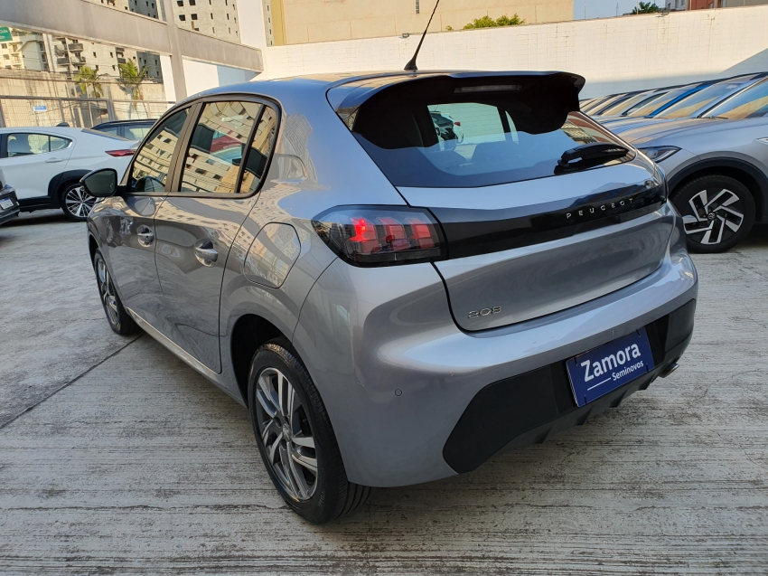 peugeot 208 1.6 16v flex griffe at6 4p automatico 2023