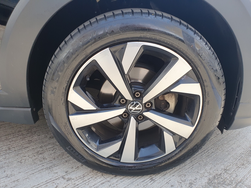 volkswagen nivus 1.0 200 tsi total flex highline automatico 4p 2023