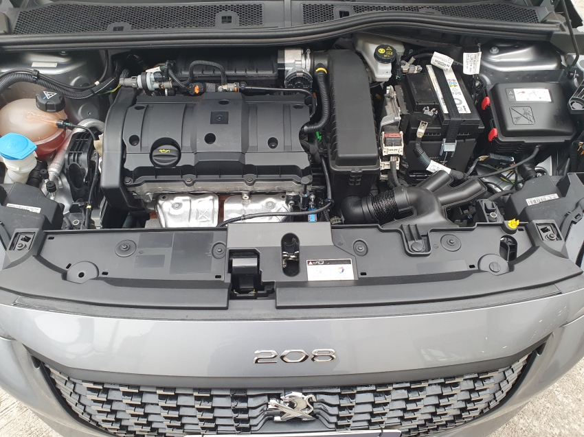 peugeot 208 1.6 16v flex griffe at6 4p automatico 2023