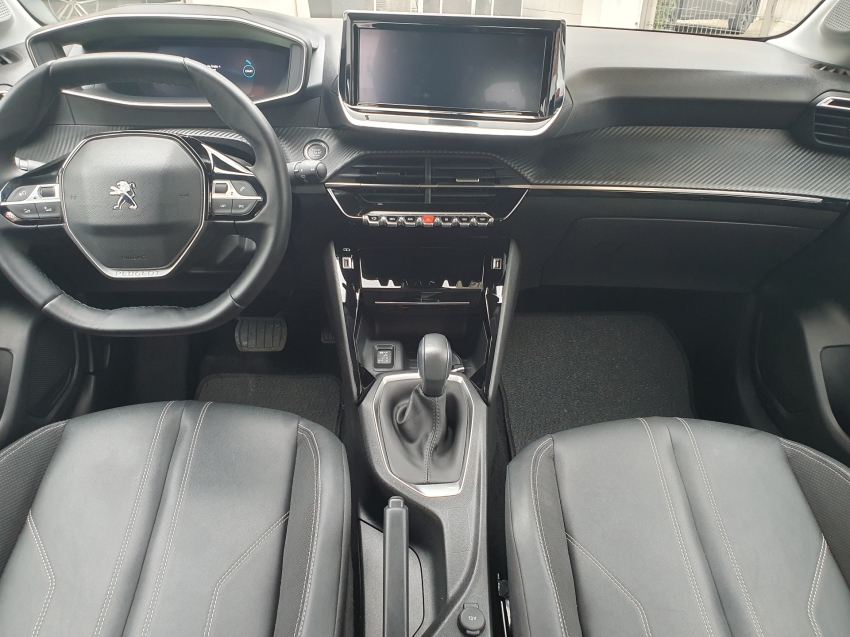 peugeot 208 1.6 16v flex griffe at6 4p automatico 2023