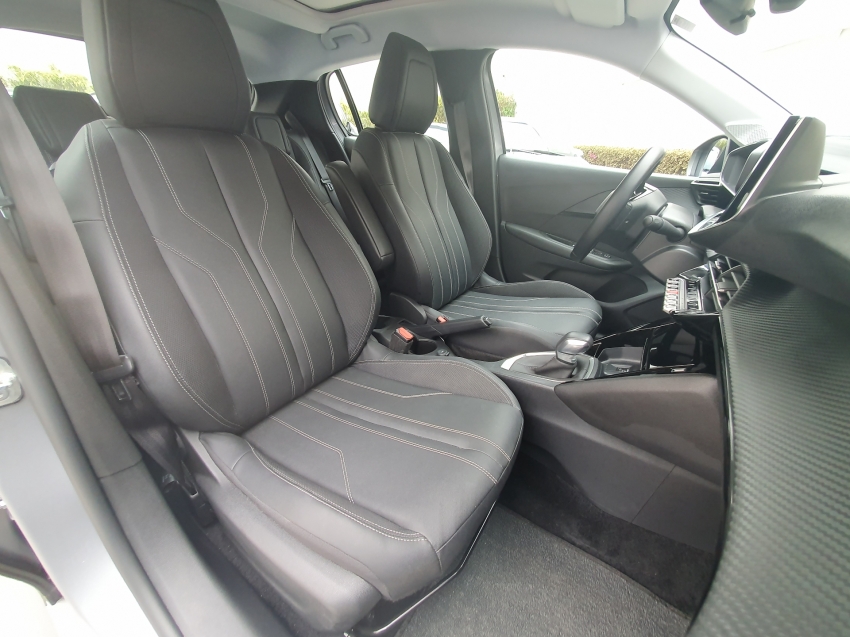 peugeot 208 1.6 16v flex griffe at6 4p automatico 2023