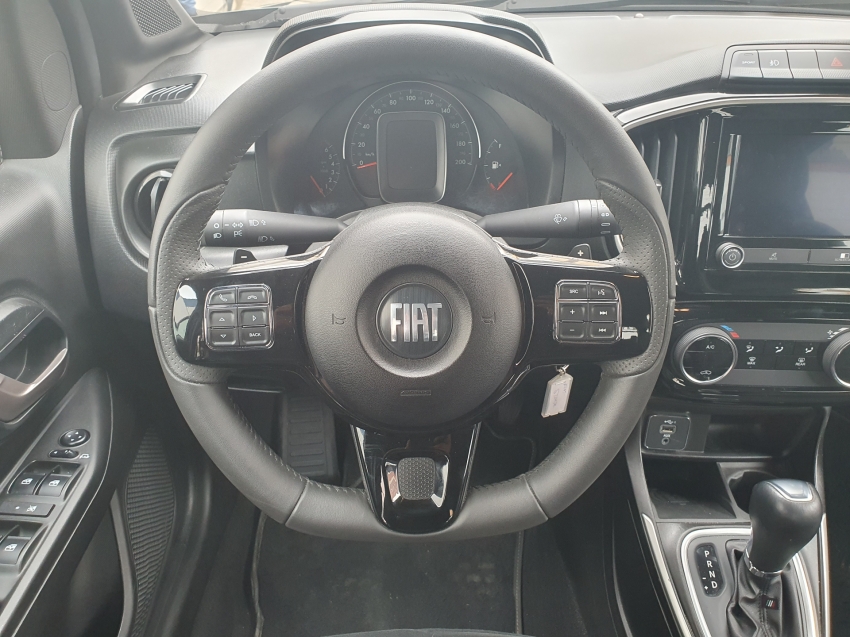 fiat strada 1.3 firefly flex volcano cd cvt 4p automatico 2023