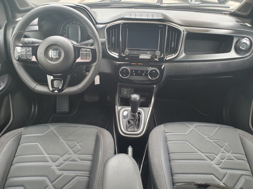 fiat strada 1.3 firefly flex volcano cd cvt 4p automatico 2023