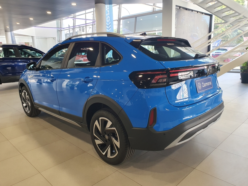 volkswagen nivus 1.0 200 tsi total flex highline automatico 4p 2026