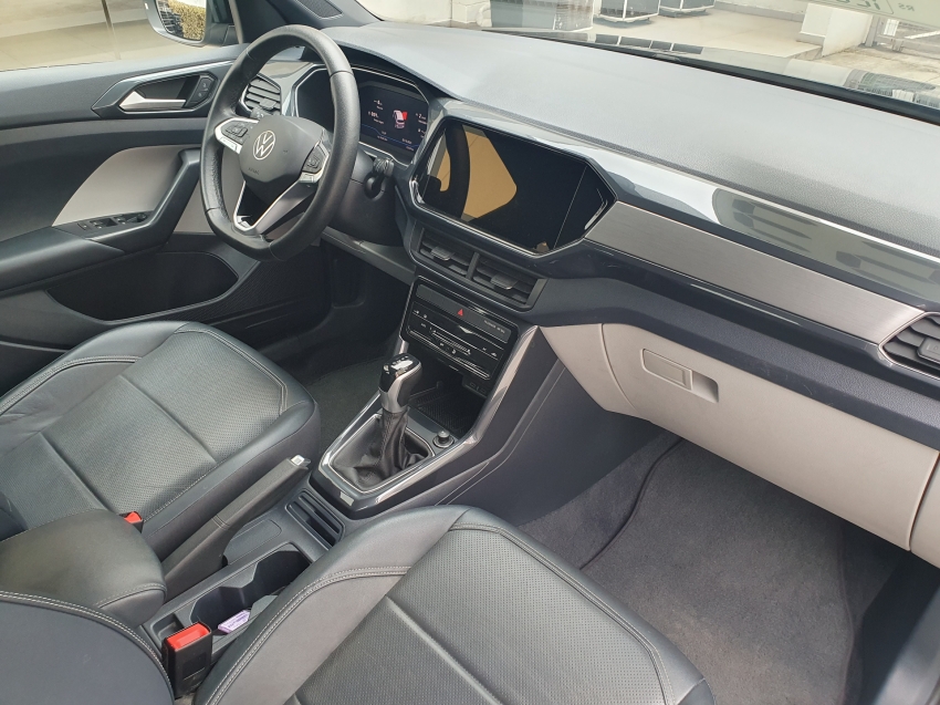 volkswagen t-cross 1.4 250 tsi total flex highline automatico 4p 2023