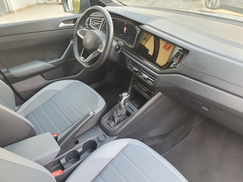 volkswagen nivus 1.0 200 tsi total flex highline automatico 4p 202413