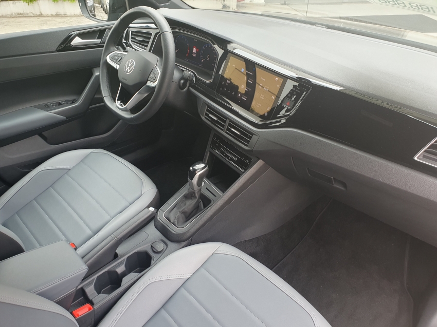 volkswagen nivus 1.0 200 tsi total flex highline automatico 4p 202311