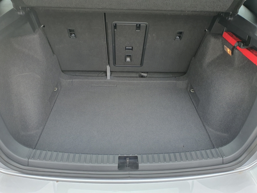 volkswagen taos 1.4 250 tsi total flex highline automatico 4p 202316