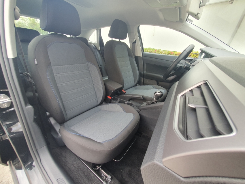 volkswagen nivus 1.0 200 tsi total flex comfortline automatico 4p 202413