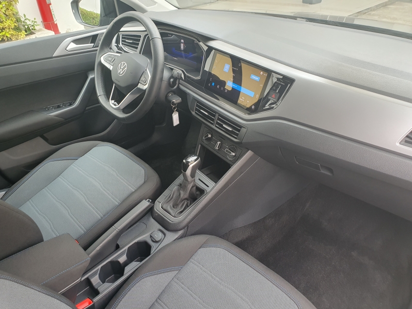 volkswagen nivus 1.0 200 tsi total flex comfortline automatico 4p 202411