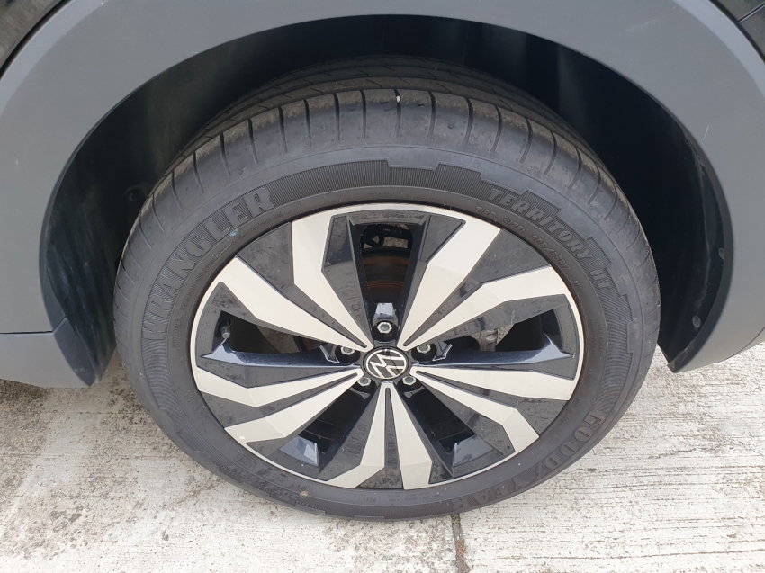 volkswagen t-cross 1.0 200 tsi total flex comfortline automatico 4p 202416