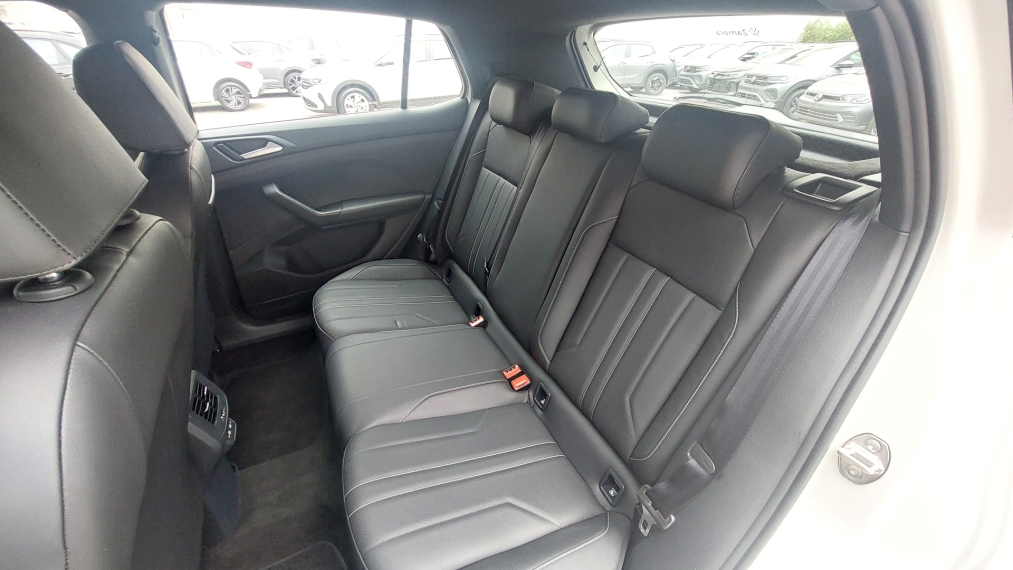 volkswagen t-cross 1.4 250 tsi total flex highline automatico 4p 202511