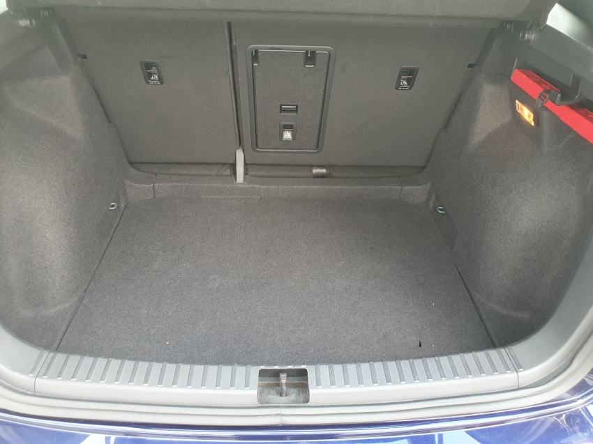 volkswagen taos 1.4 250 tsi total flex highline automatico 4p 202217