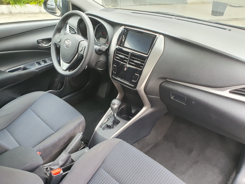 toyota yaris 1.5 16v flex sedan xl plus connect multidrive 4p automatico 202213