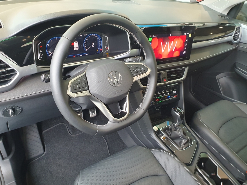 volkswagen taos 1.4 250 tsi total flex highline automatico 4p 20262