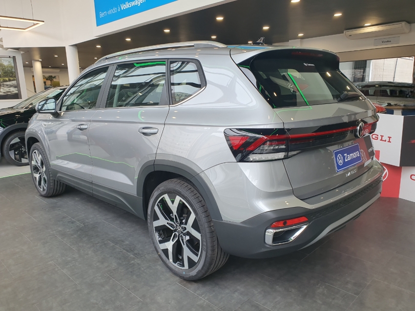 volkswagen taos 1.4 250 tsi total flex highline automatico 4p 20261