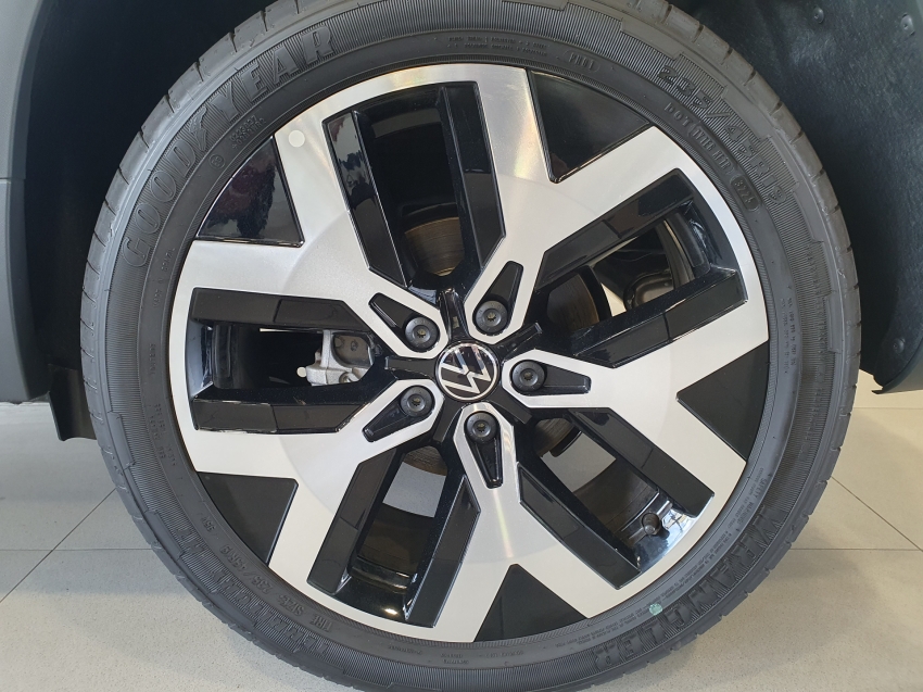 volkswagen taos 1.4 250 tsi total flex highline automatico 4p 20268