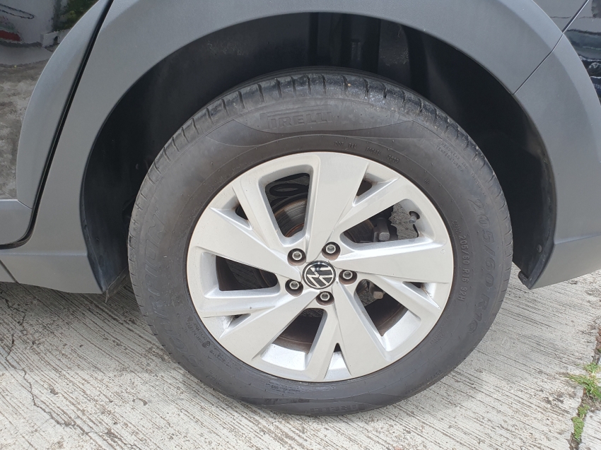 volkswagen nivus 1.0 200 tsi total flex comfortline automatico 4p 202416