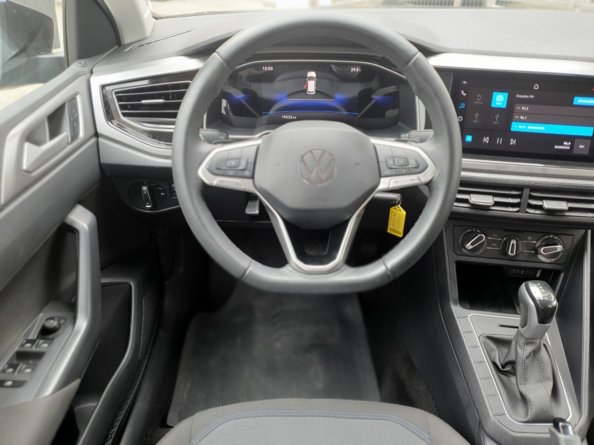 volkswagen nivus 1.0 200 tsi total flex comfortline automatico 4p 202415