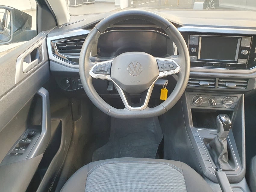 volkswagen nivus 1.0 200 tsi total flex comfortline automatico 4p 202413