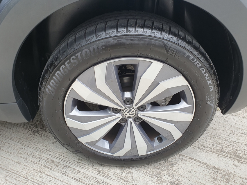 volkswagen t-cross 1.4 250 tsi total flex highline automatico 4p 202017