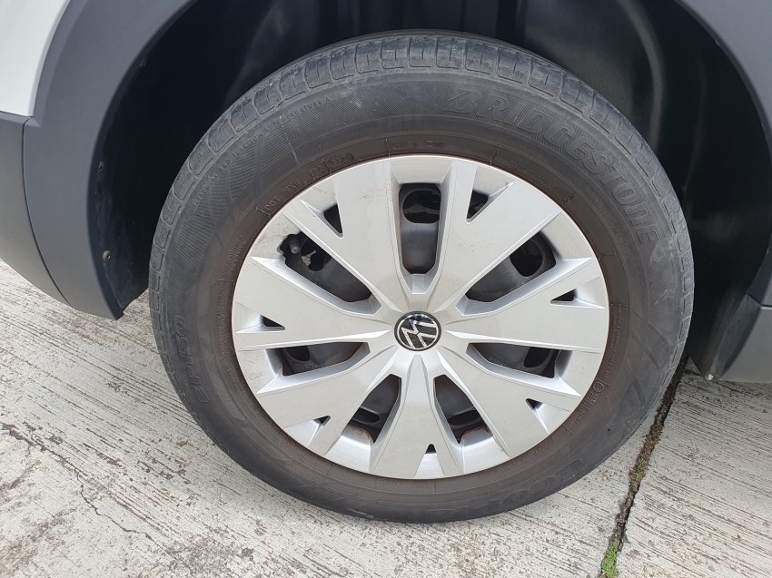 volkswagen t-cross 1.0 200 tsi total flex sense automatico 4p 202216