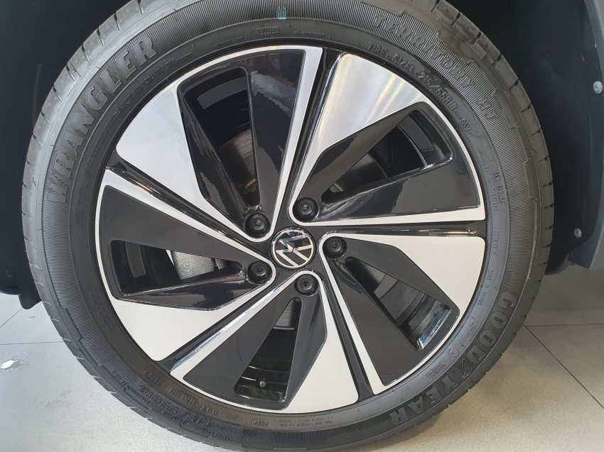 volkswagen taos 1.4 250 tsi total flex comfortline automatico 4p 20267