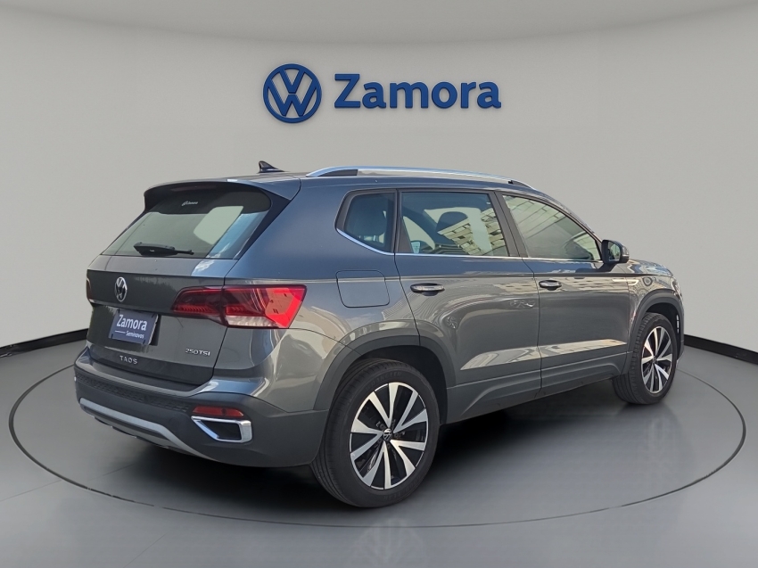 volkswagen taos 1.4 250 tsi total flex highline automatico 4p 202210