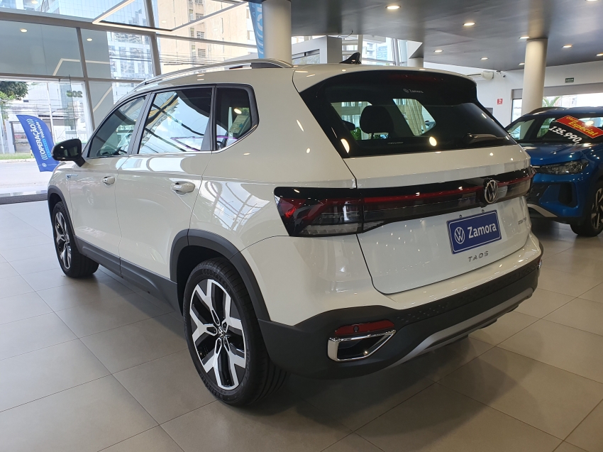 volkswagen taos 1.4 250 tsi total flex highline automatico 4p 20261