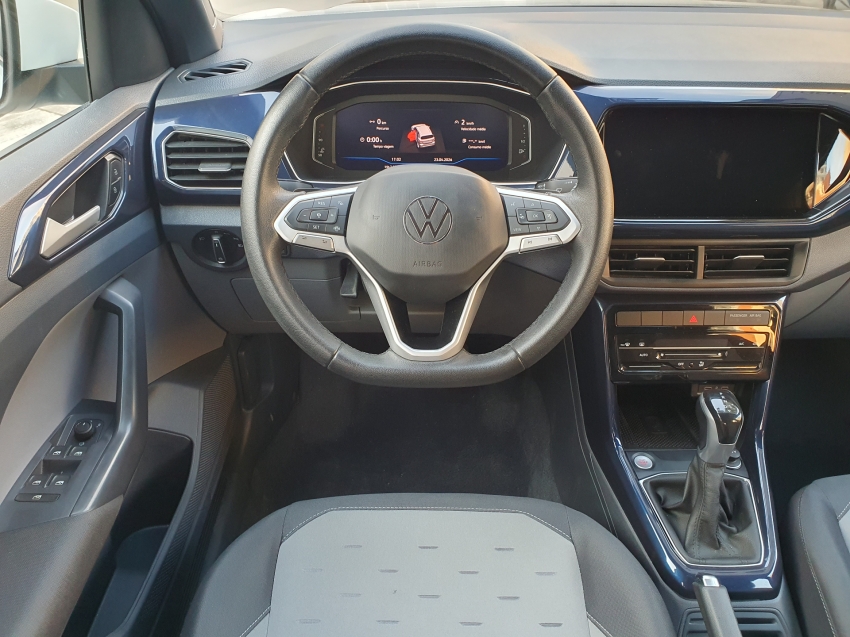 volkswagen t-cross 1.0 200 tsi total flex comfortline automatico 4p 202413