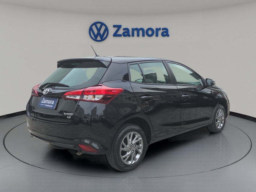 toyota yaris 1.5 16v flex xs multidrive 4p automatico 20246