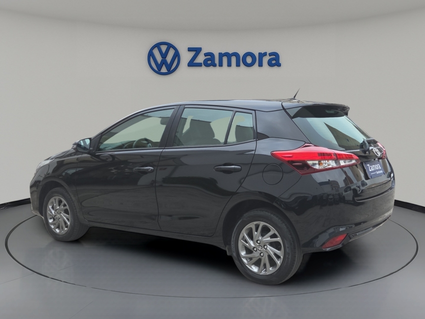 toyota yaris 1.5 16v flex xs multidrive 4p automatico 202410
