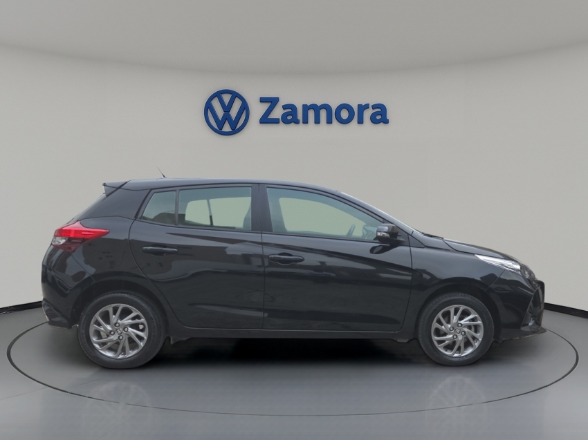 toyota yaris 1.5 16v flex xs multidrive 4p automatico 202412