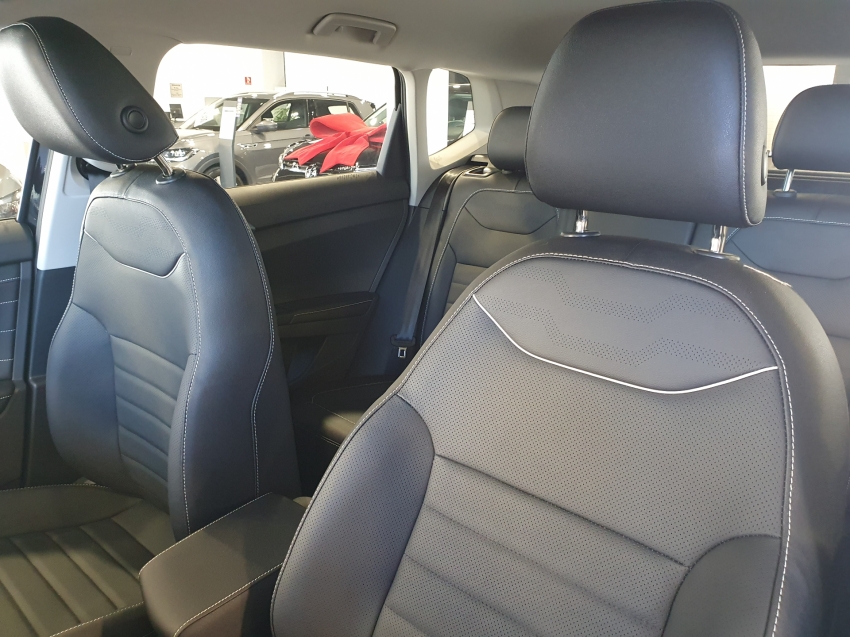 volkswagen taos 1.4 250 tsi total flex highline automatico 4p 20265