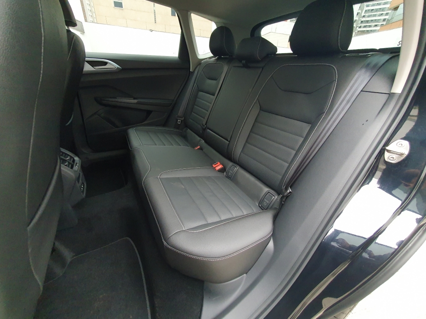 volkswagen taos 1.4 250 tsi total flex highline automatico 4p 202611
