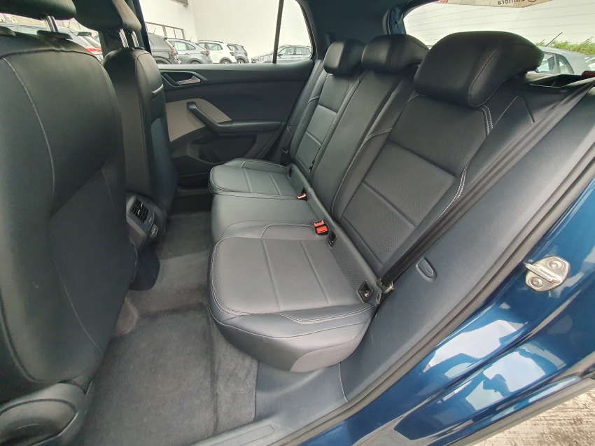 volkswagen t-cross 1.4 250 tsi total flex highline automatico 4p 20225