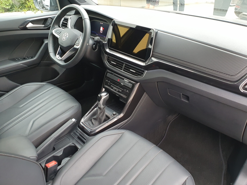volkswagen t-cross 1.4 250 tsi total flex highline automatico 4p 202513