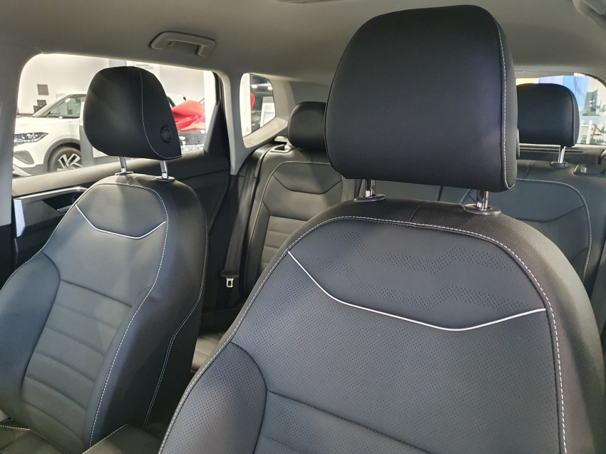 volkswagen taos 1.4 250 tsi total flex highline automatico 4p 20265