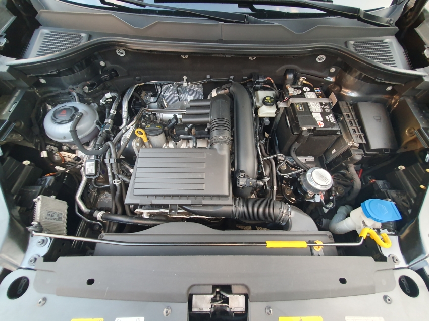 volkswagen taos 1.4 250 tsi total flex highline automatico 4p 202317