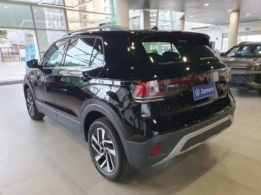 volkswagen t-cross 1.4 250 tsi total flex highline automatico 4p 20261