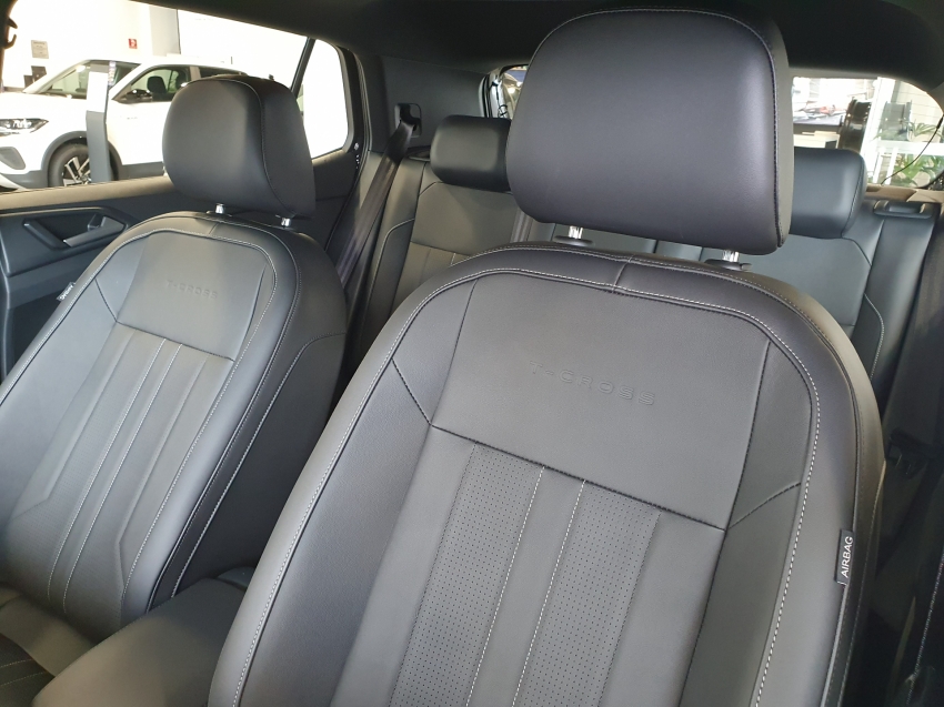 volkswagen t-cross 1.4 250 tsi total flex highline automatico 4p 20265
