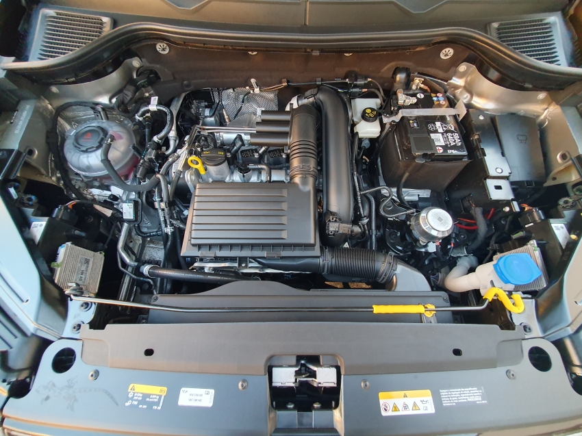 volkswagen taos 1.4 250 tsi total flex highline automatico 4p 202619