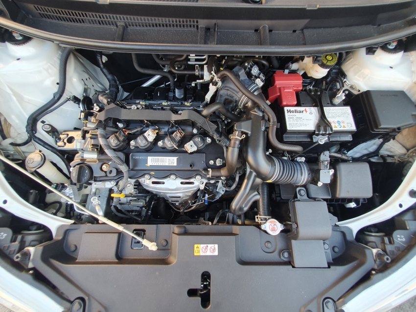 toyota yaris 1.5 16v flex xs multidrive 4p automatico 202417