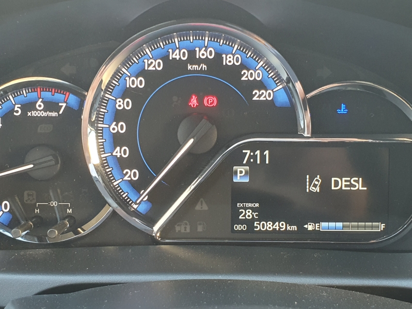 toyota yaris 1.5 16v flex xs multidrive 4p automatico 20241