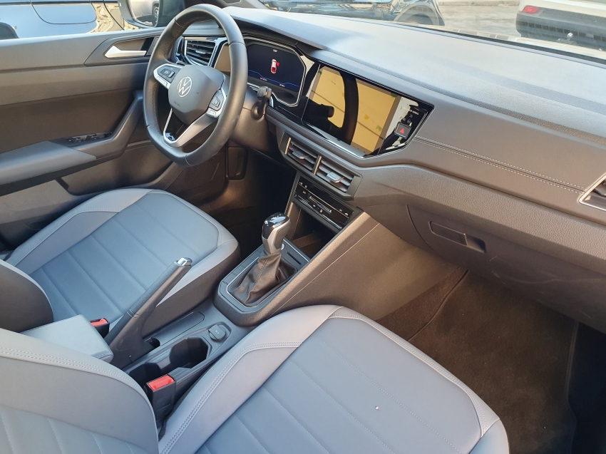 volkswagen nivus 1.0 200 tsi total flex highline automatico 4p 202414