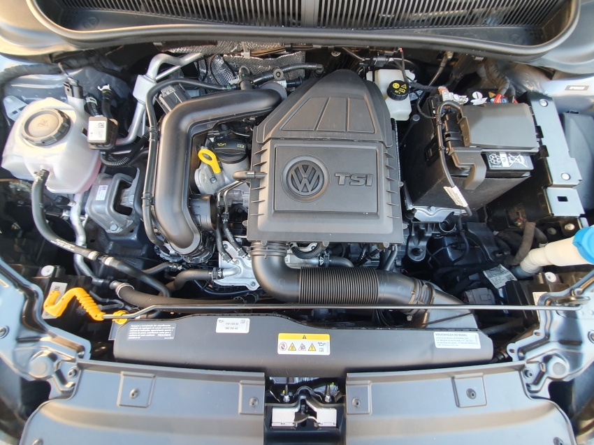 volkswagen nivus 1.0 200 tsi total flex highline automatico 4p 202416
