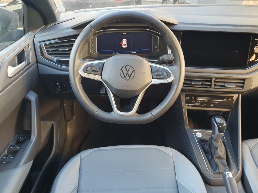 volkswagen nivus 1.0 200 tsi total flex highline automatico 4p 202410