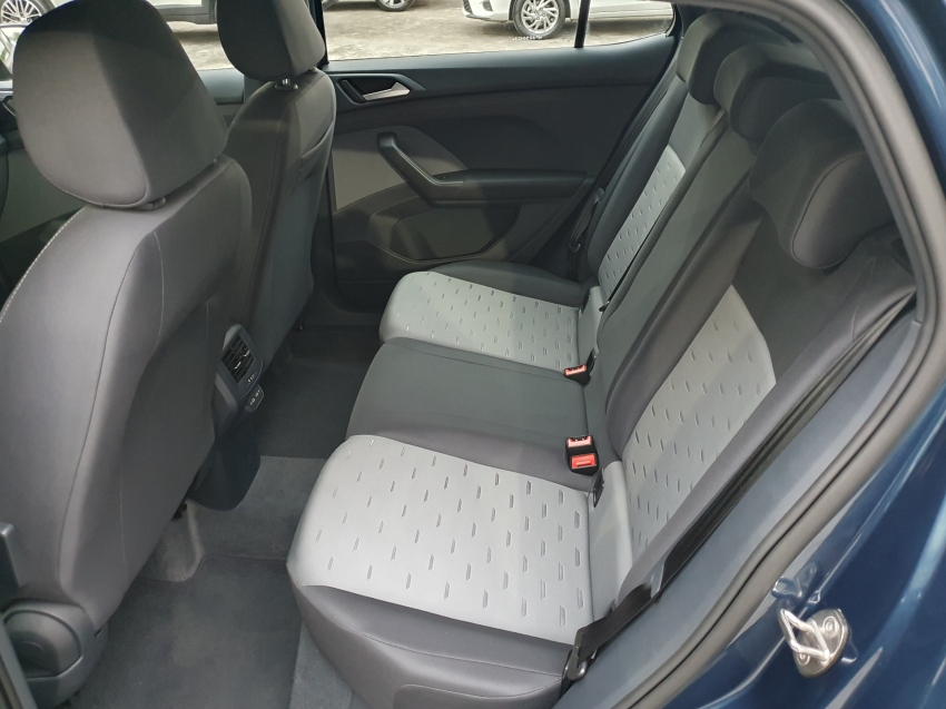 volkswagen t-cross 1.0 200 tsi total flex comfortline automatico 4p 20237