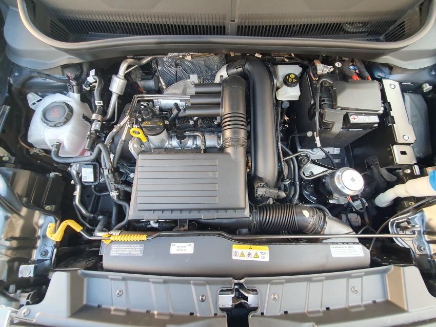 volkswagen t-cross 1.4 250 tsi total flex highline automatico 4p 202518