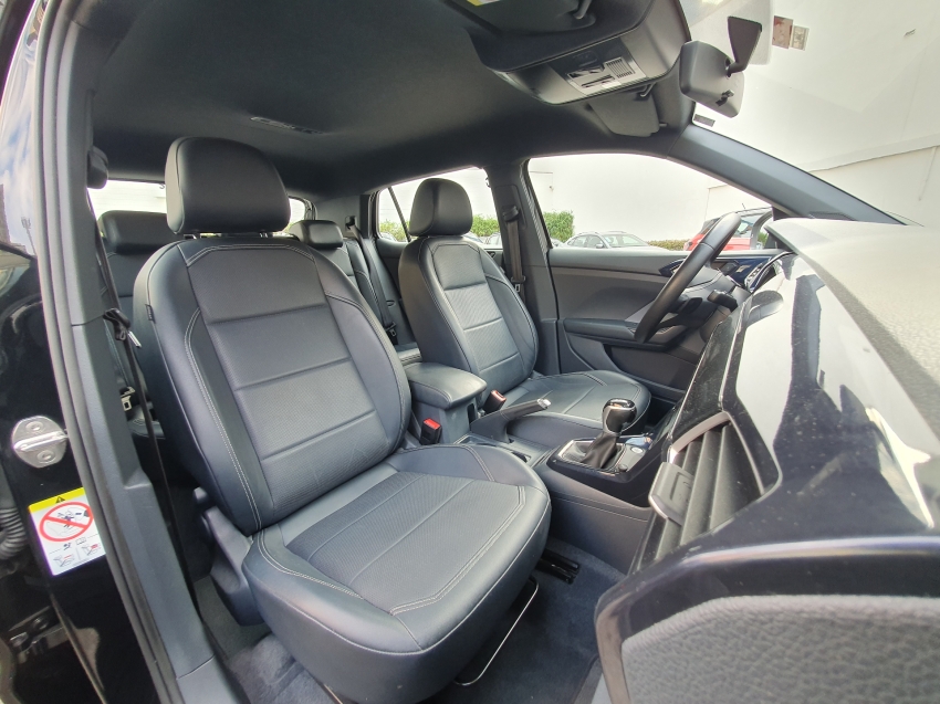 volkswagen t-cross 1.0 200 tsi total flex comfortline automatico 4p 202311